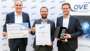 F.l.: CEO Johann Hoffelner, Josef Passenbrunner, head of the Motor Technology team, and Hubert Mitterhofer, Business Area Manager Drives, accepting the OVE Innovation Award on behalf of the LCM; photo credit: OVE/Fürthner