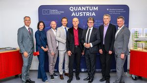 Peter Ertl (TU Vienna), Nora Sikora-Wentenschuh (BOKU University), Alexander Freischlager (JKU Linz), Ronald Maier (Uni Vienna), Ernst Haunschmid (TU Vienna), BM Martin Polaschek (BMBWF), Alexander Ostermann (Uni Innsbruck) and Horst Bischof (TU Graz), f.l.t.r, photo credit: TU Vienna, Matthias Heisler