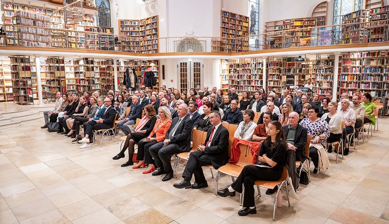 Der Kuppelsaal der Vorarlberger Landesbibliothek bietet ein feierliches Ambiente für den Festakt