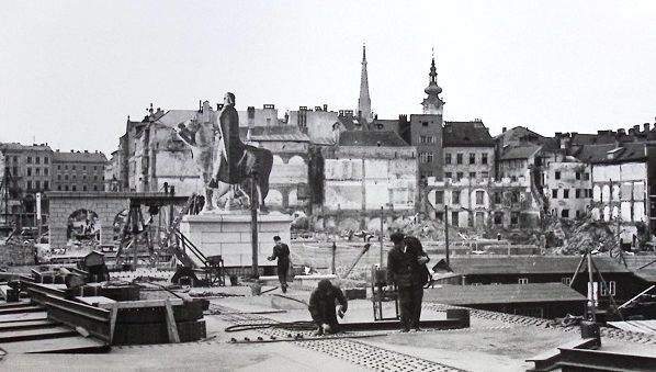 Nibelungenbrücke; Credit: Archiv der Stadt Linz